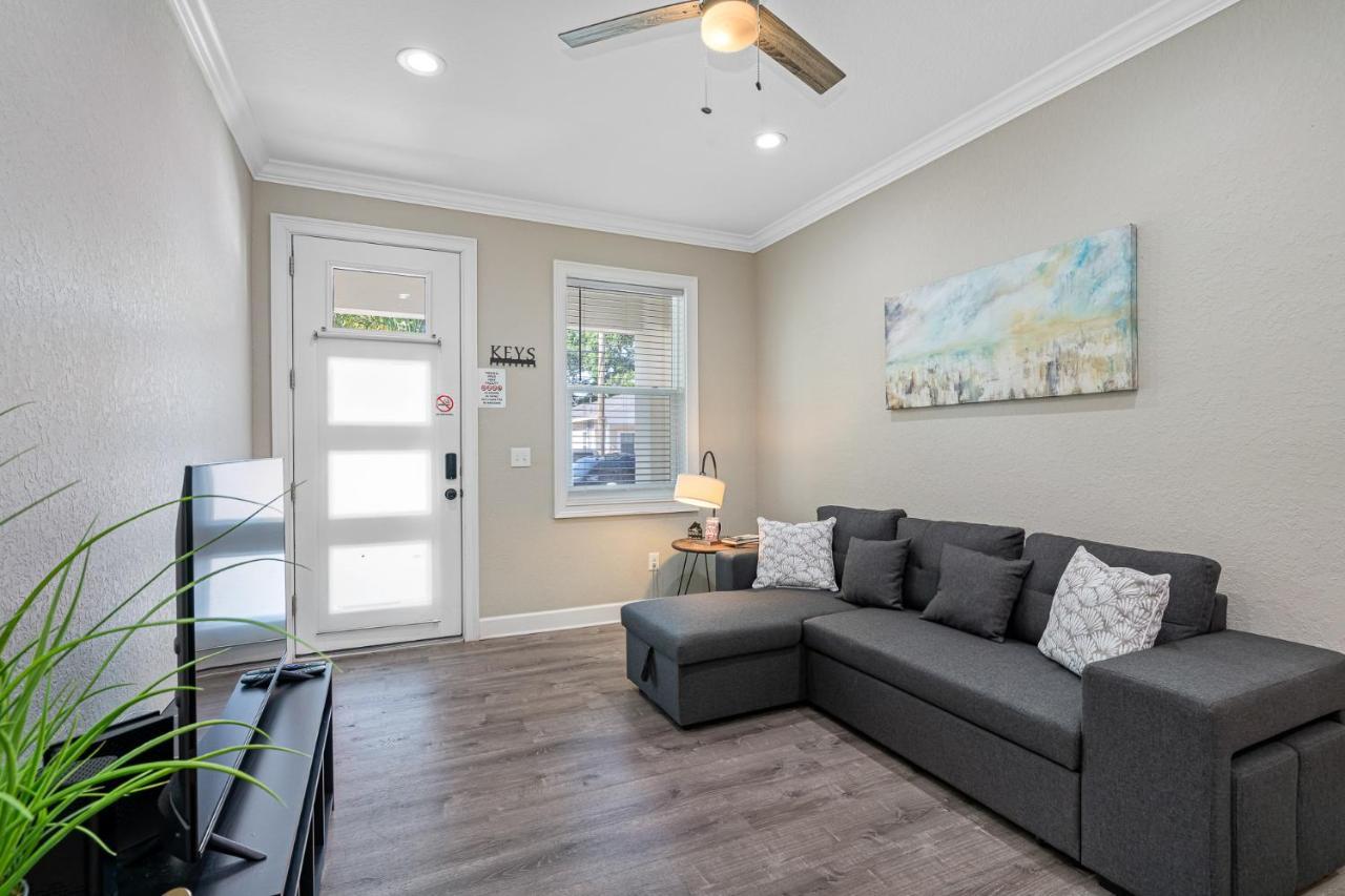 Cozy And Spacious 4Br House With Pool In Tampa Exterior foto
