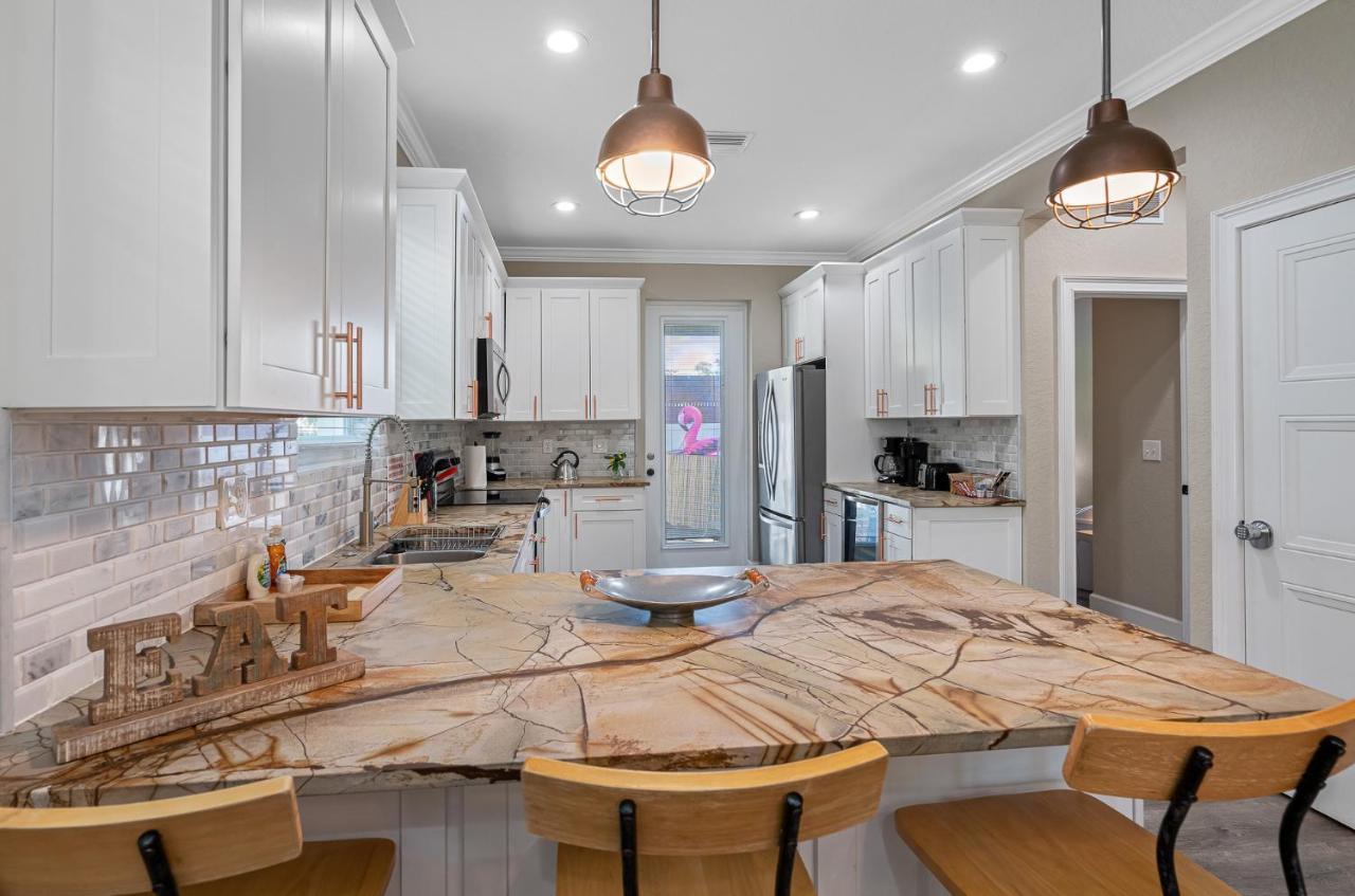 Cozy And Spacious 4Br House With Pool In Tampa Exterior foto