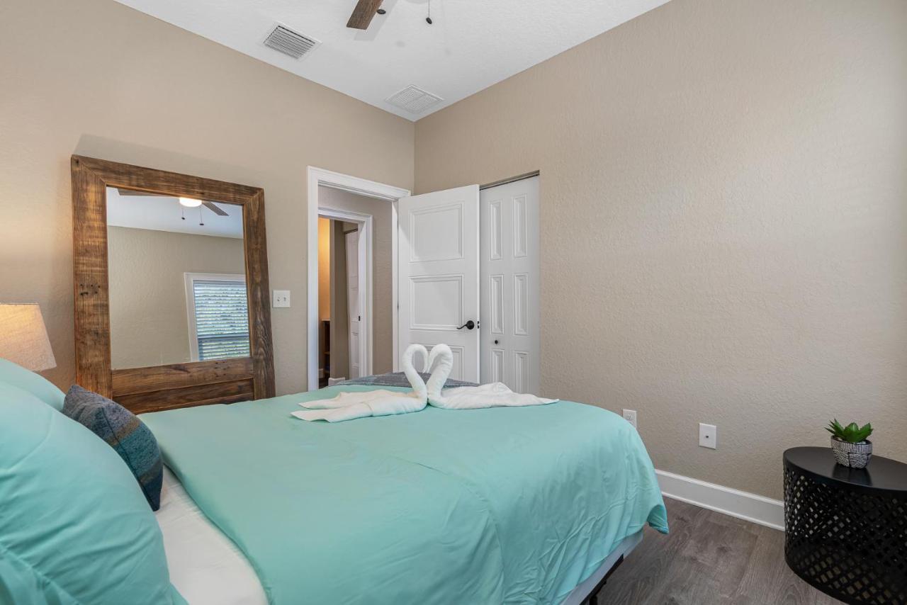 Cozy And Spacious 4Br House With Pool In Tampa Exterior foto